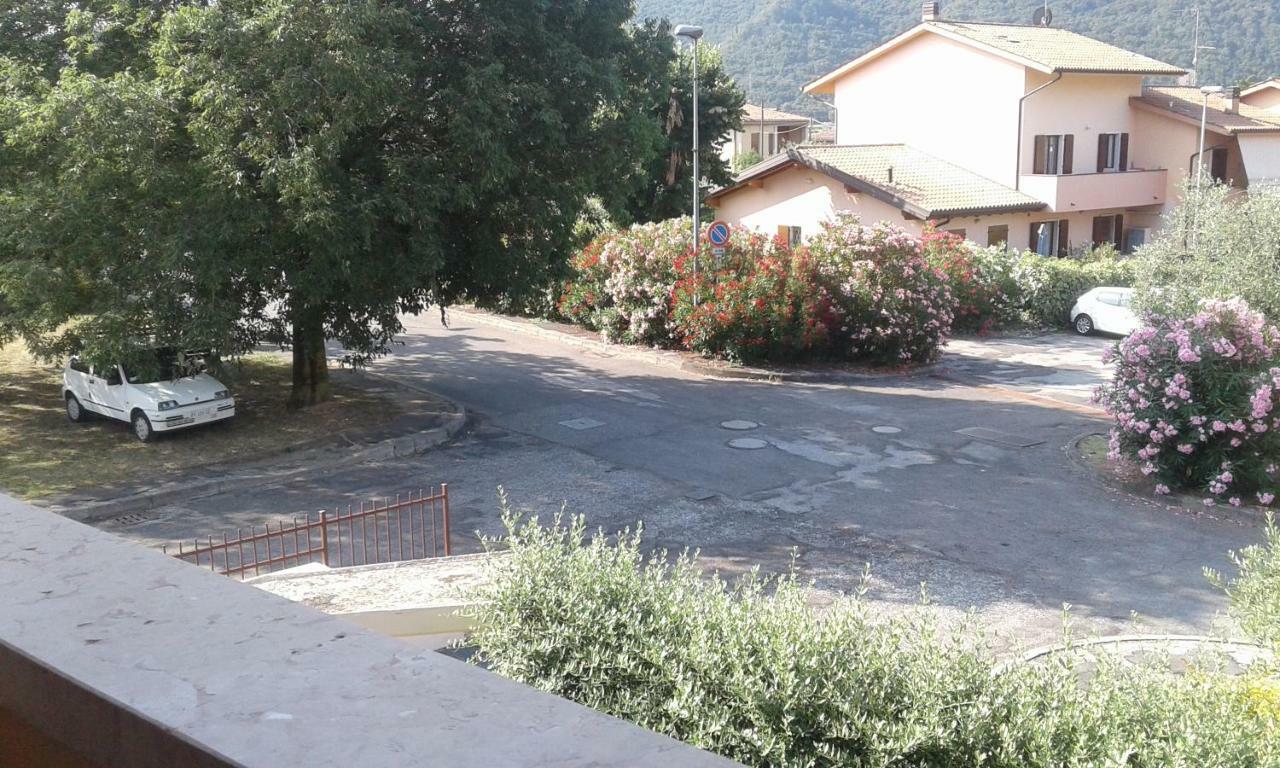 Sole Open space Garda  Exterior foto